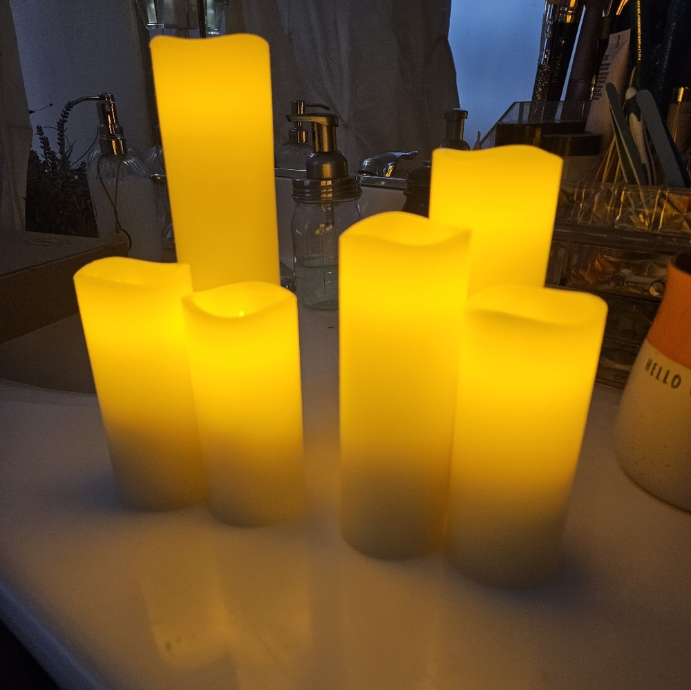 Ivory Flameless Candle Set